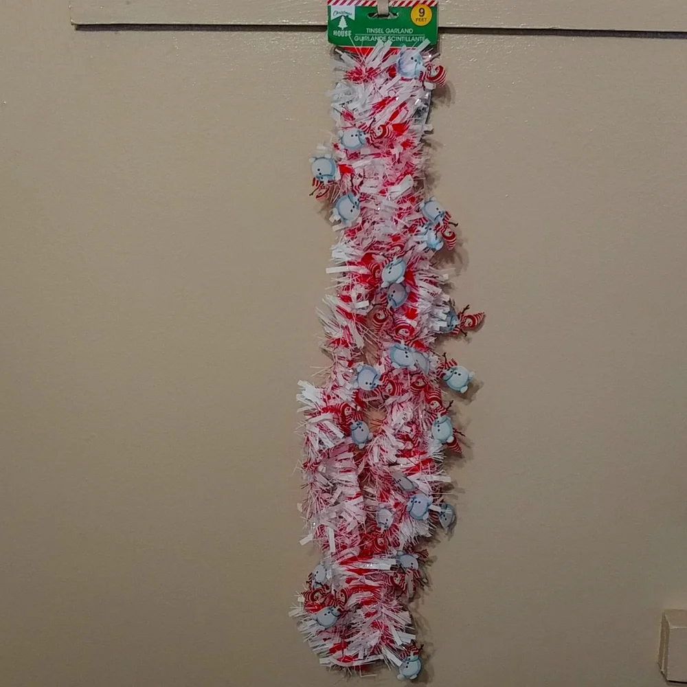 NWT Holiday ⛄ Garland 🎄
